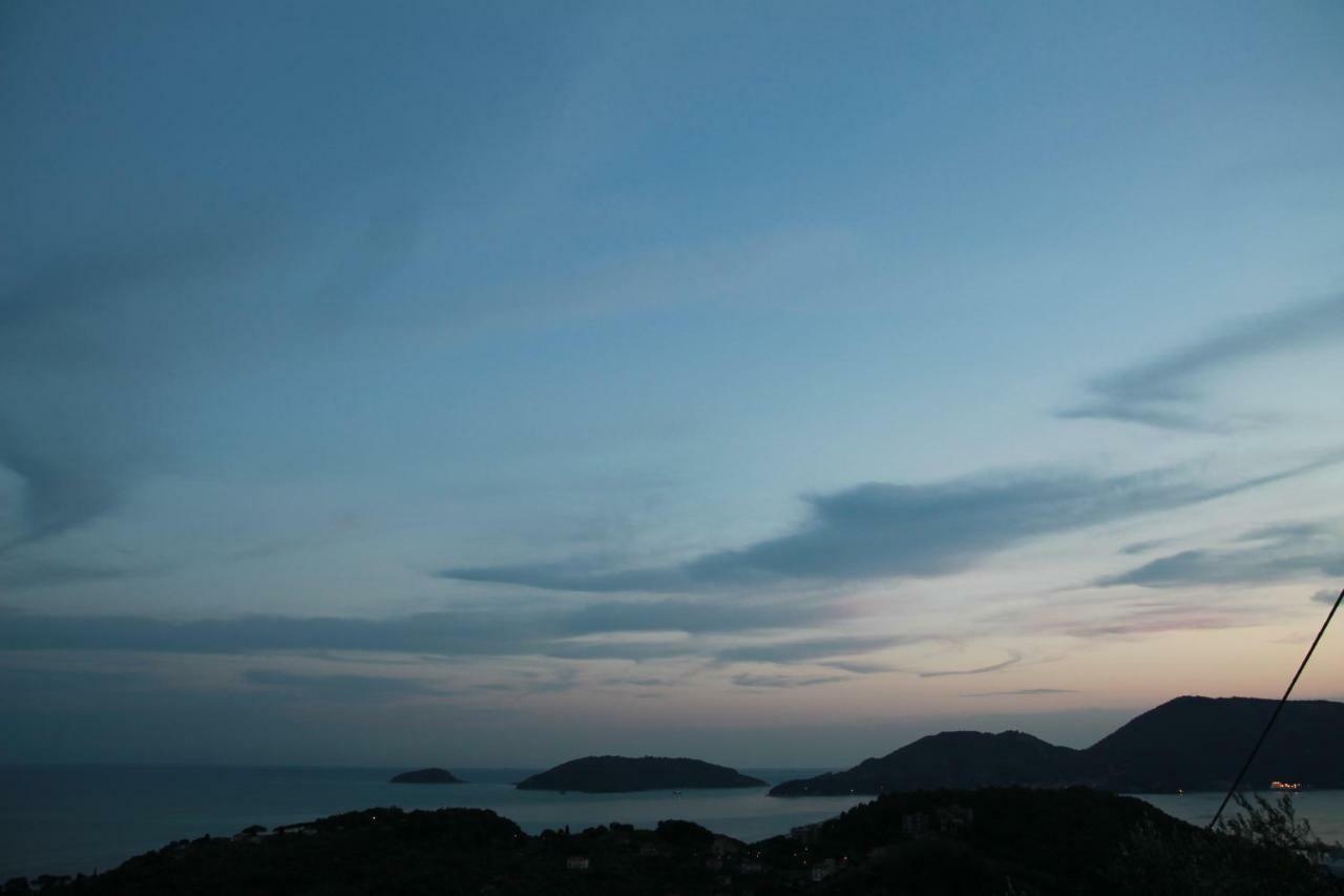 Ai Canarbin - Colline Di Lerici Kültér fotó