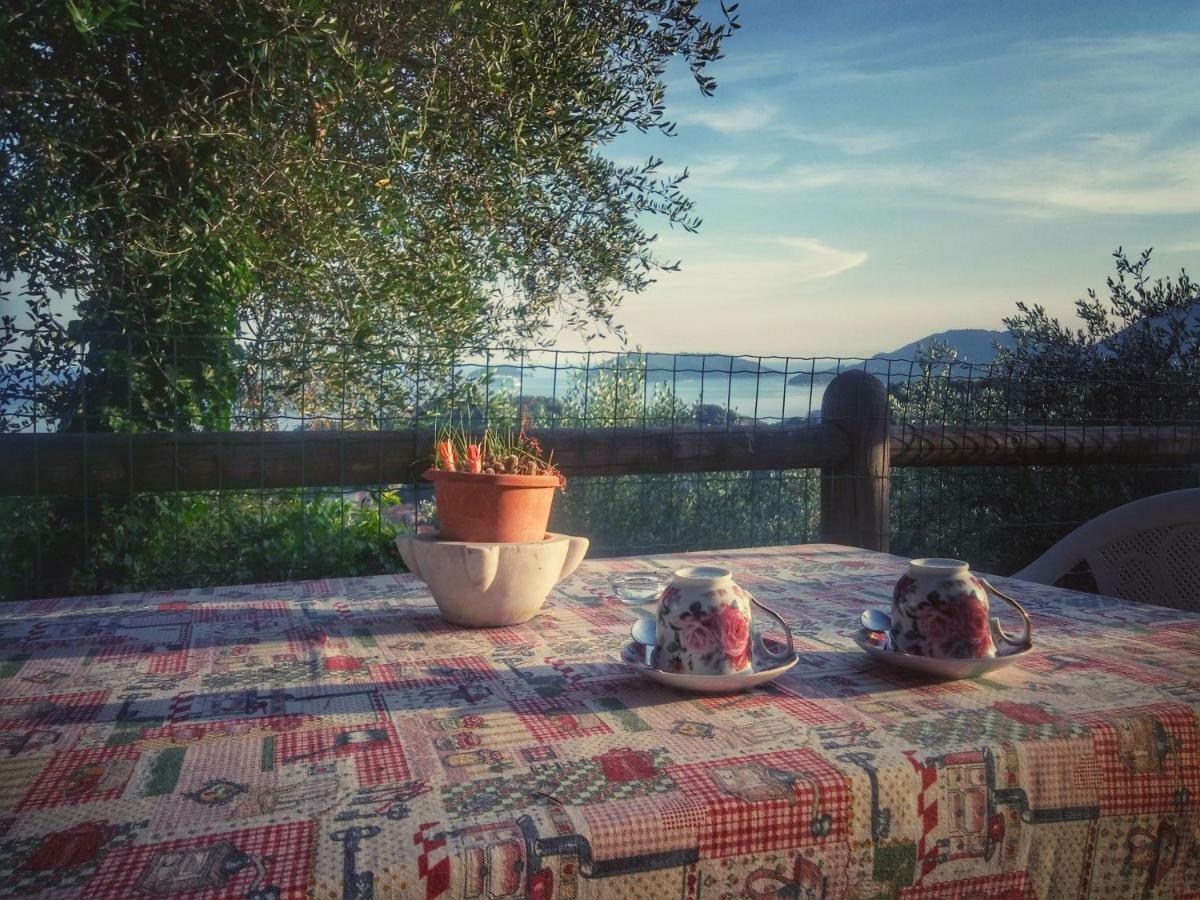 Ai Canarbin - Colline Di Lerici Kültér fotó